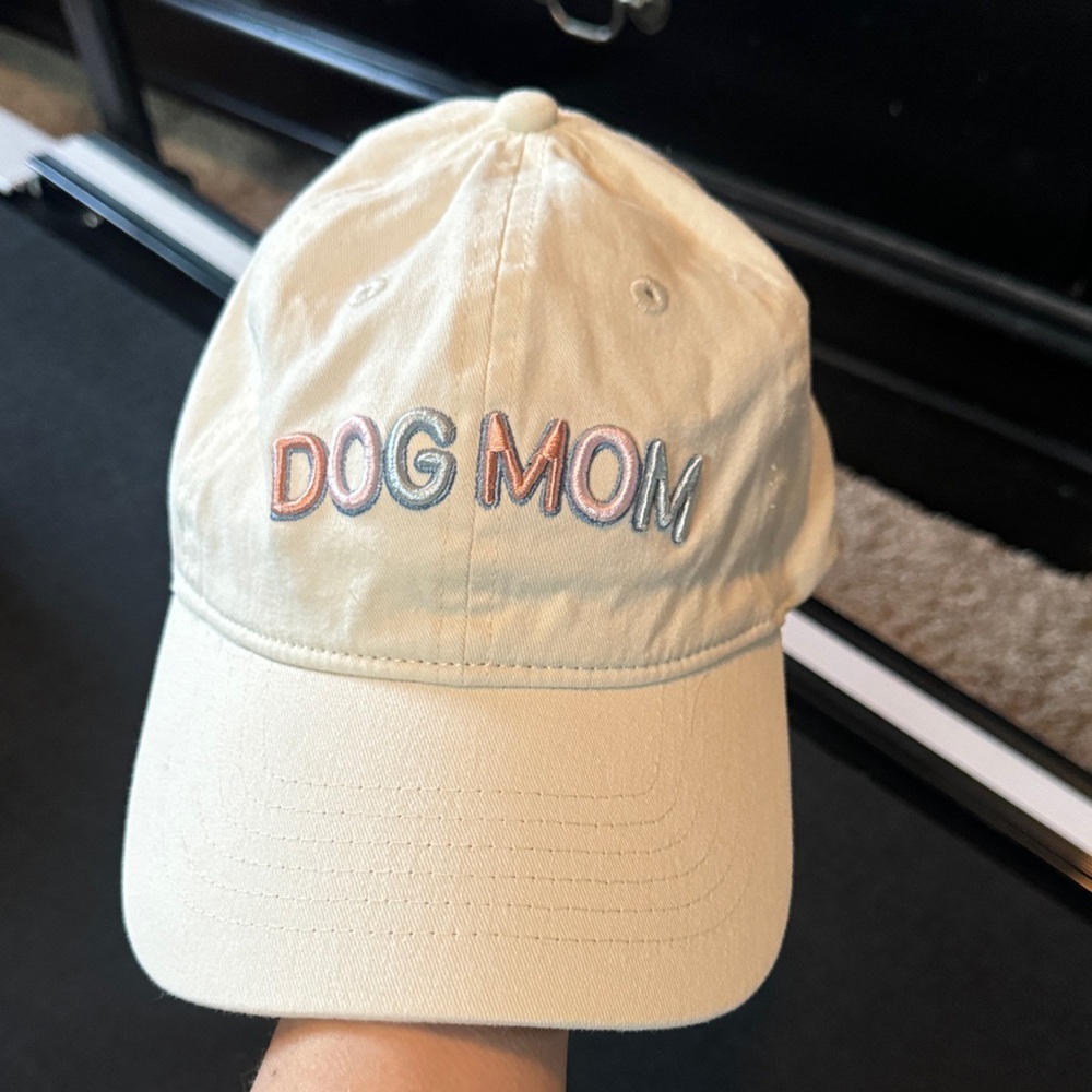 Time and Tru Cream 'Dog Mom' Cap